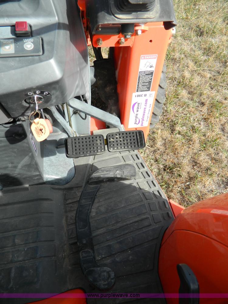 image for item B3981 Kubota L5030 MFWD tractor