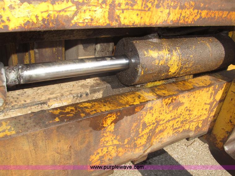 image for item B5256 Clark Lift CHY120D forklift