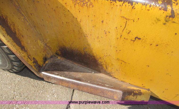 image for item B5256 Clark Lift CHY120D forklift