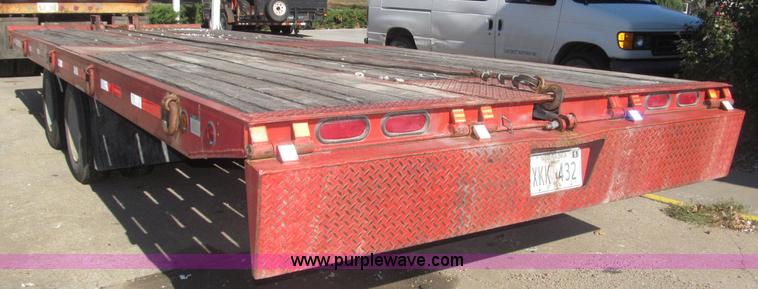 image for item B5258 1999 Evaco Superline 20T 24' tilt trailer