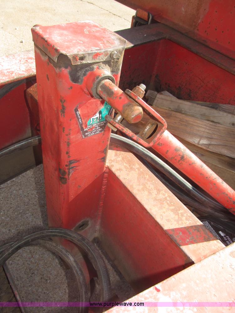 image for item B5258 1999 Evaco Superline 20T 24' tilt trailer