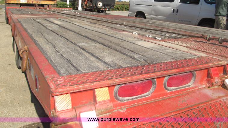 image for item B5258 1999 Evaco Superline 20T 24' tilt trailer