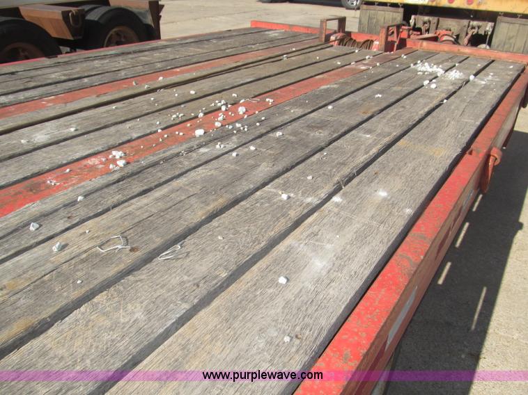 image for item B5258 1999 Evaco Superline 20T 24' tilt trailer