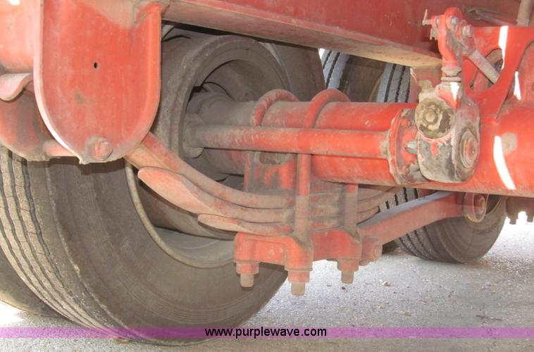 image for item B5258 1999 Evaco Superline 20T 24' tilt trailer