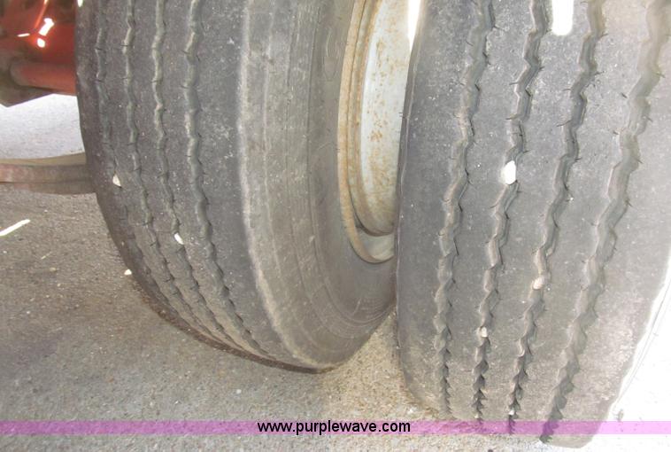 image for item B5258 1999 Evaco Superline 20T 24' tilt trailer