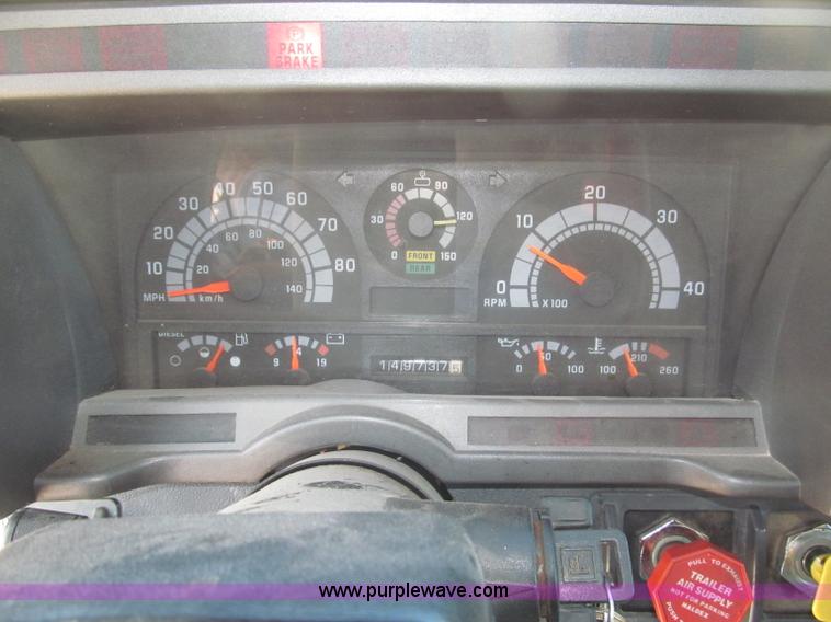 image for item B5259 1997 GMC C8500 dump truck