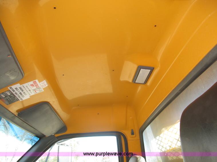 image for item B5259 1997 GMC C8500 dump truck