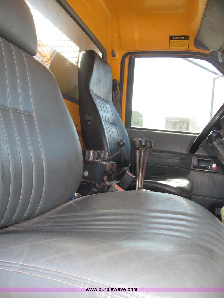 image for item B5259 1997 GMC C8500 dump truck