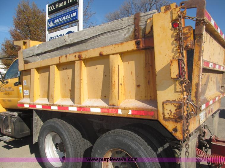 image for item B5259 1997 GMC C8500 dump truck