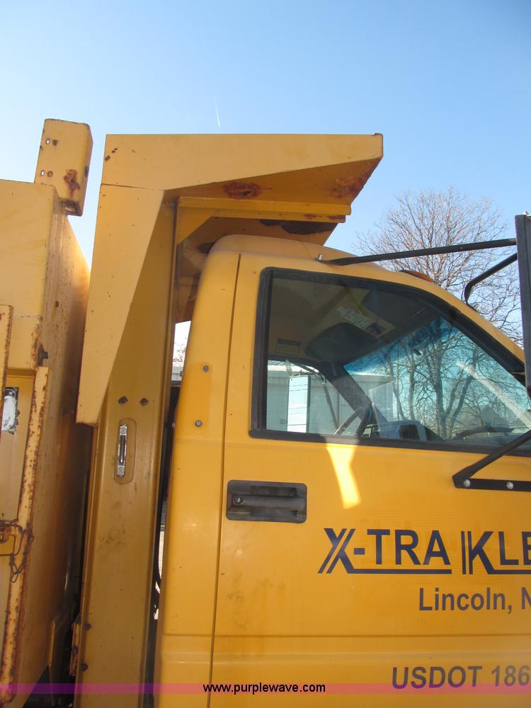 image for item B5259 1997 GMC C8500 dump truck