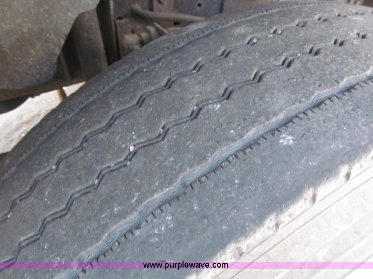 image for item B5259 1997 GMC C8500 dump truck