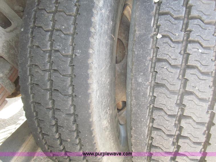 image for item B5259 1997 GMC C8500 dump truck