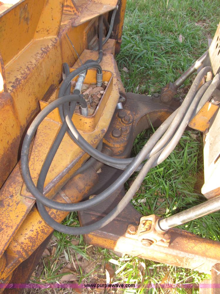 image for item B5260 1981 Case 450B dozer