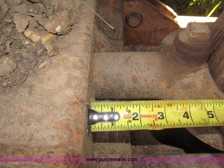 image for item B5260 1981 Case 450B dozer
