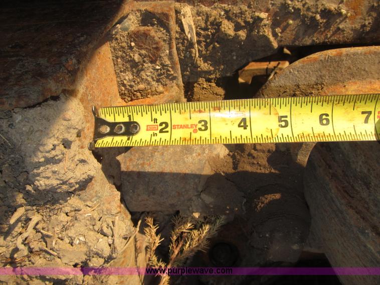 image for item B5260 1981 Case 450B dozer