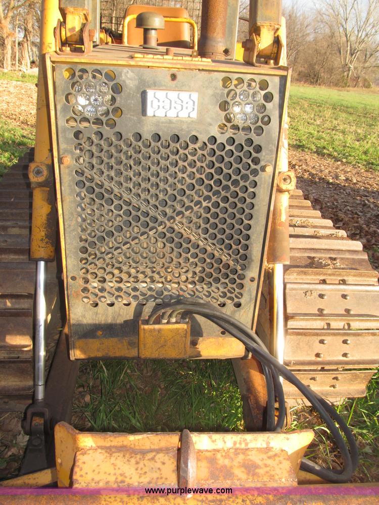 image for item B5260 1981 Case 450B dozer