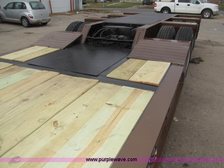 image for item B5273 1985 Trail-Eze triple axle lowboy trailer