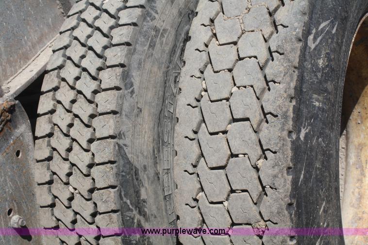 image for item B6953 1985 Fruehauf aluminum end dump trailer