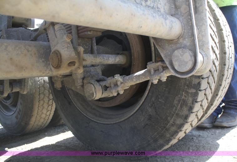 image for item B6953 1985 Fruehauf aluminum end dump trailer