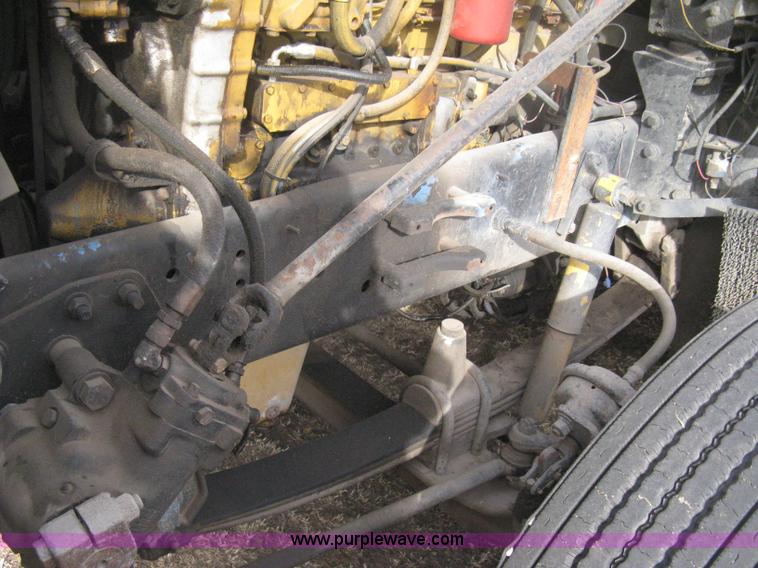 image for item B8229 1990 Freightliner FLD refuse truck