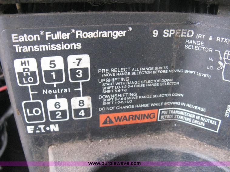 image for item B8229 1990 Freightliner FLD refuse truck