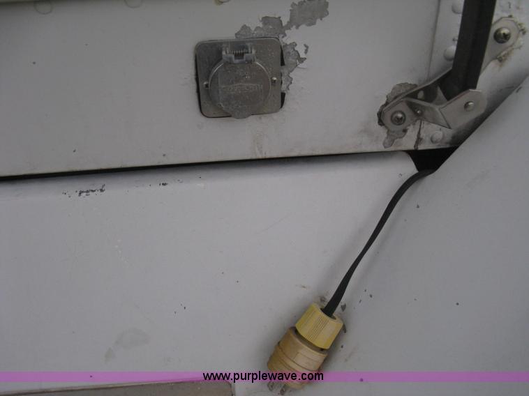 image for item B8229 1990 Freightliner FLD refuse truck