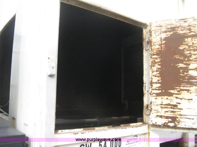 image for item B8229 1990 Freightliner FLD refuse truck