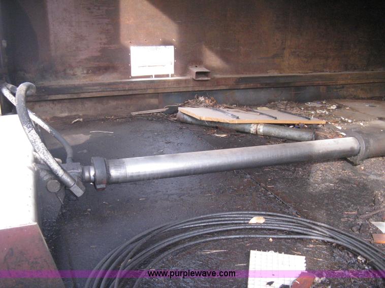 image for item B8229 1990 Freightliner FLD refuse truck