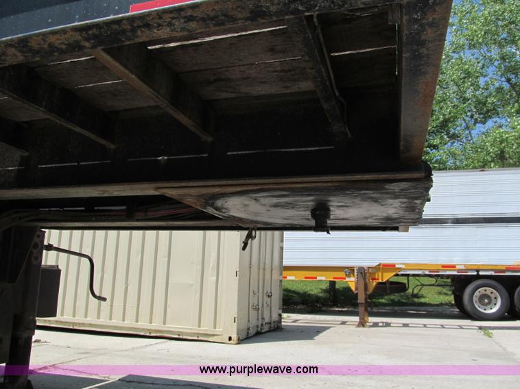 image for item C2194 2008 Superline Landall 48' trailer