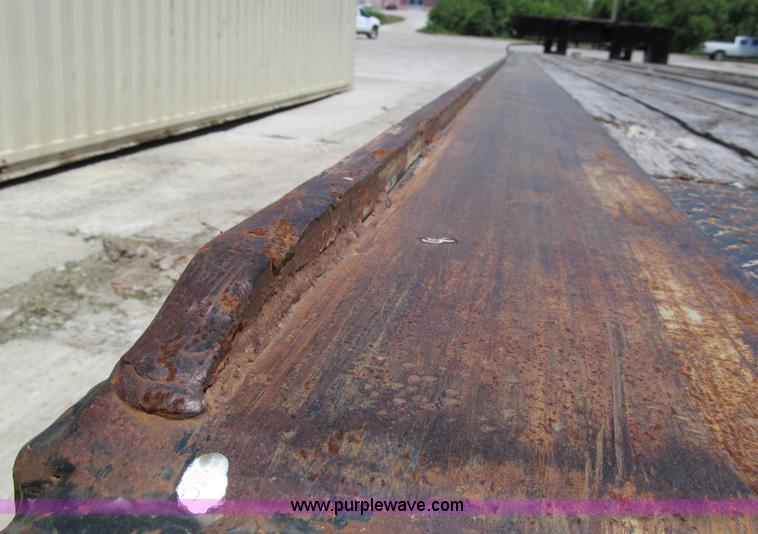 image for item C2194 2008 Superline Landall 48' trailer