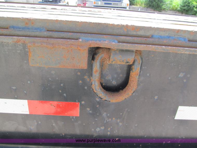 image for item C2194 2008 Superline Landall 48' trailer