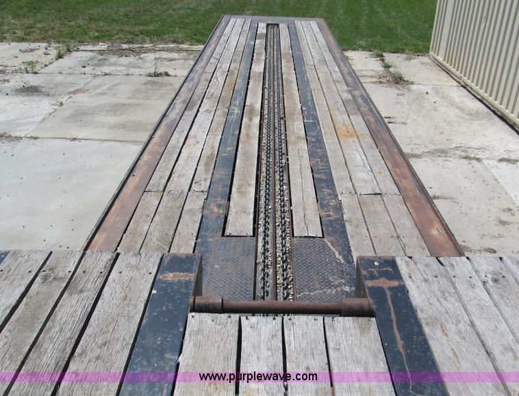 image for item C2194 2008 Superline Landall 48' trailer