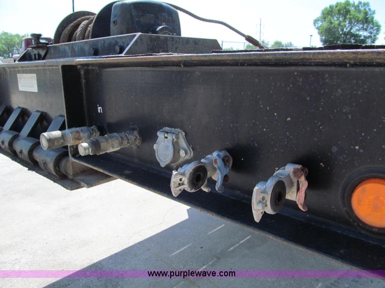 image for item C2194 2008 Superline Landall 48' trailer