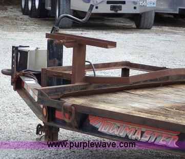 image for item D4741 2001 Towmaster T-12DD trailer