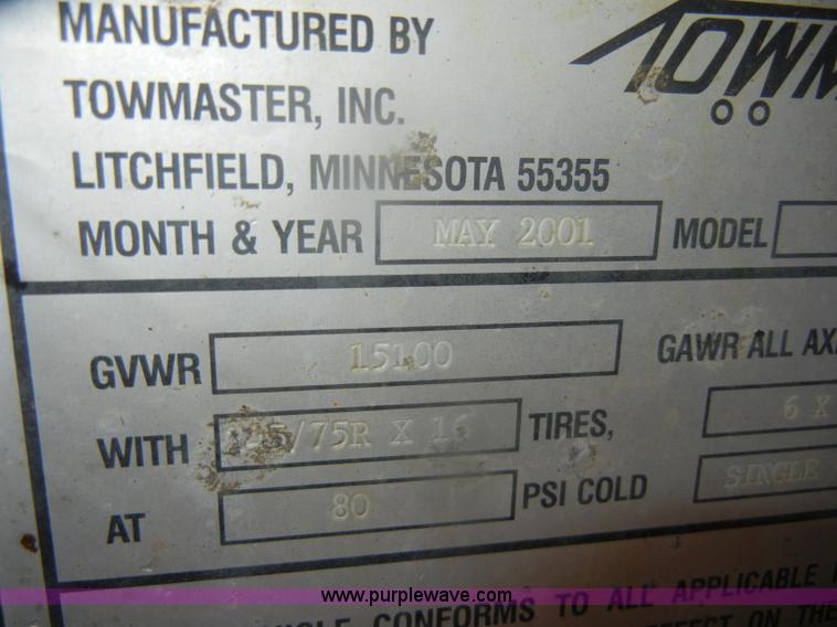 image for item D4741 2001 Towmaster T-12DD trailer