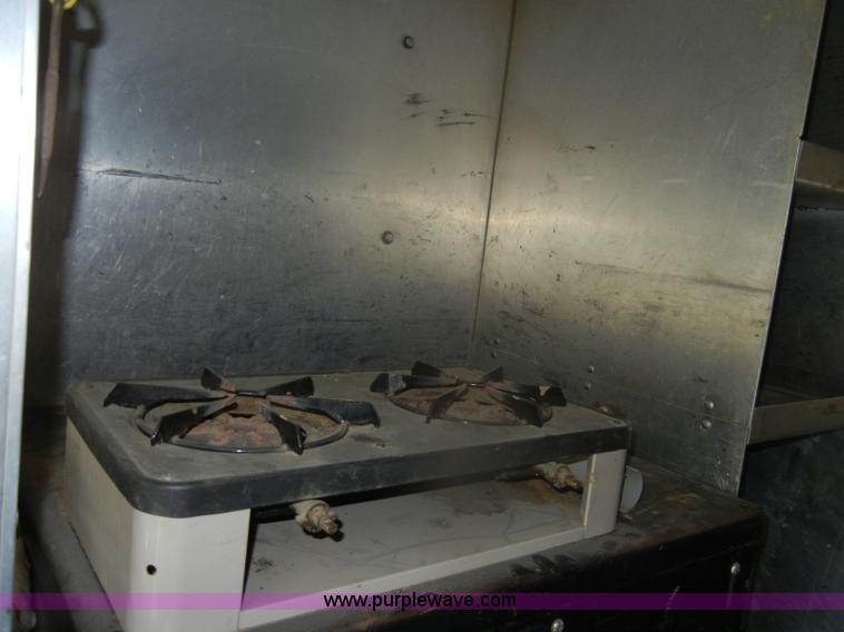 image for item D4744 2000 Freightliner MT45 step van