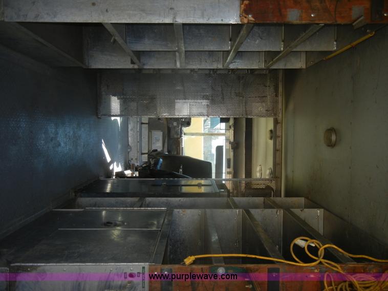 image for item D4744 2000 Freightliner MT45 step van