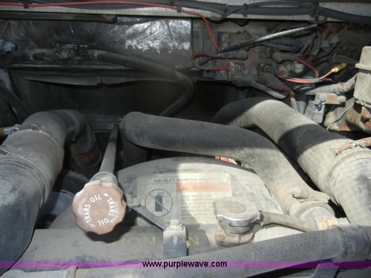 image for item D4744 2000 Freightliner MT45 step van