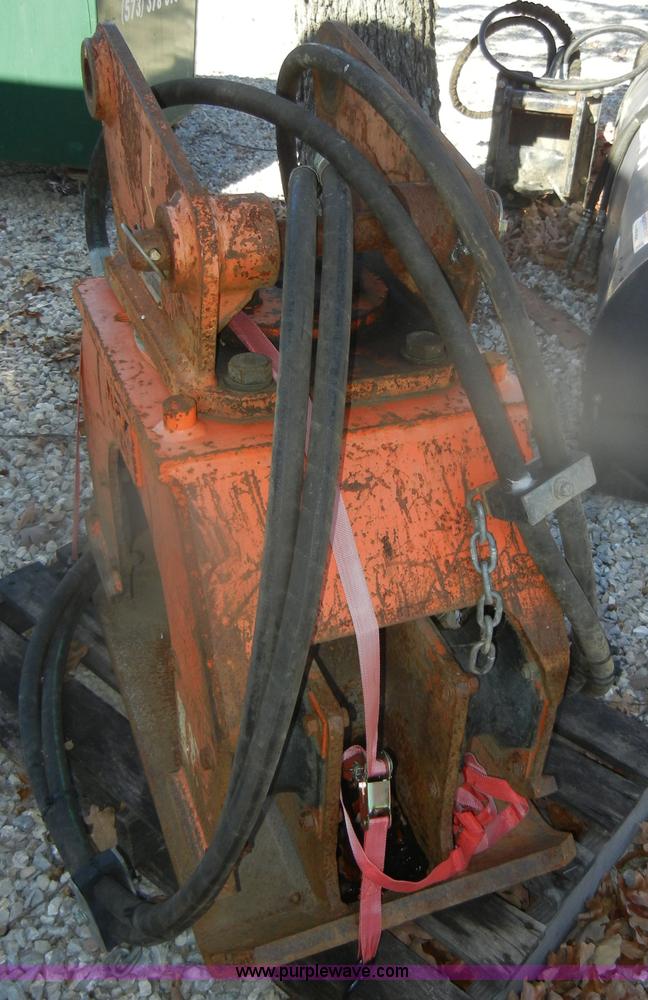 image for item D4748 NPK C4C compactor plate