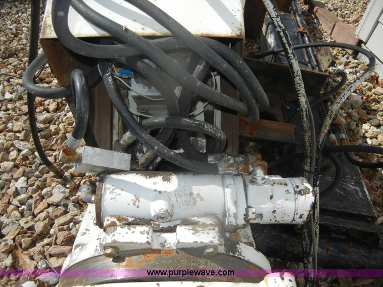 image for item D4749 Autocrane 8005H