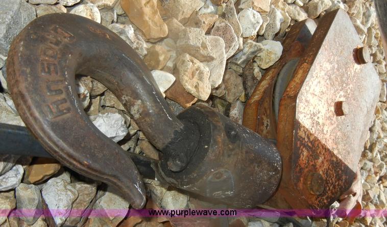 image for item D4749 Autocrane 8005H