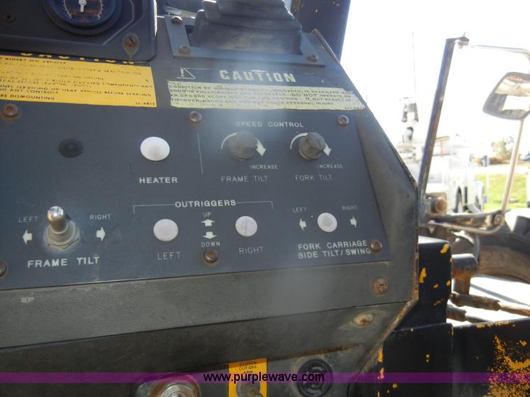 image for item D4751 Pettibone B66D telehandler