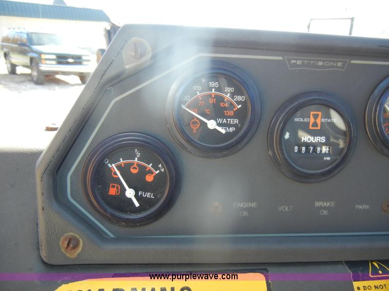 image for item D4751 Pettibone B66D telehandler