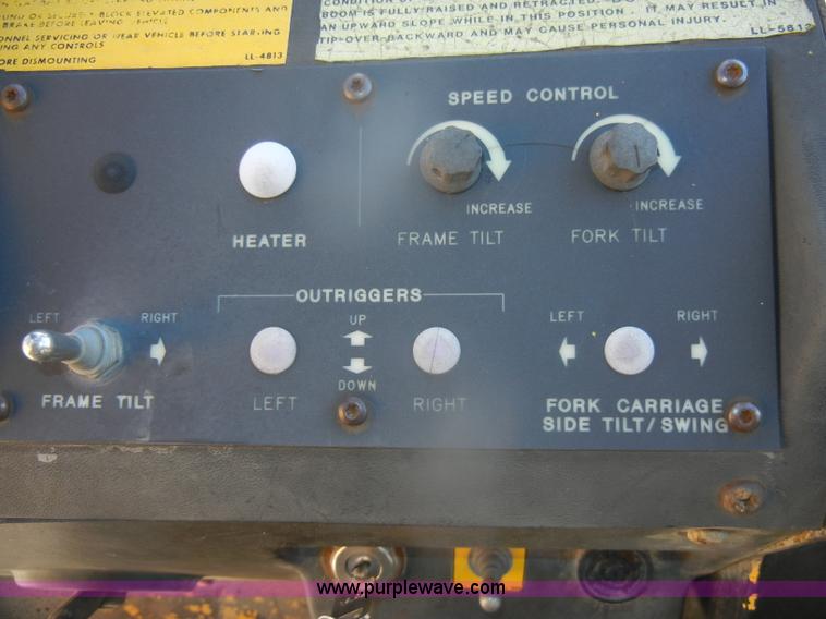 image for item D4751 Pettibone B66D telehandler