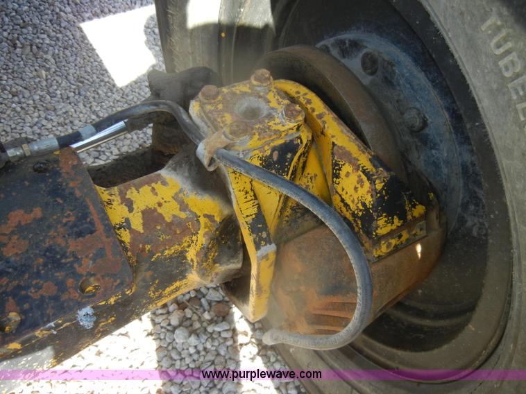 image for item D4751 Pettibone B66D telehandler