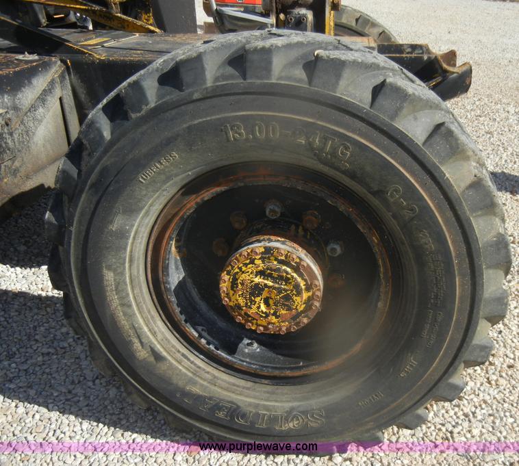 image for item D4751 Pettibone B66D telehandler