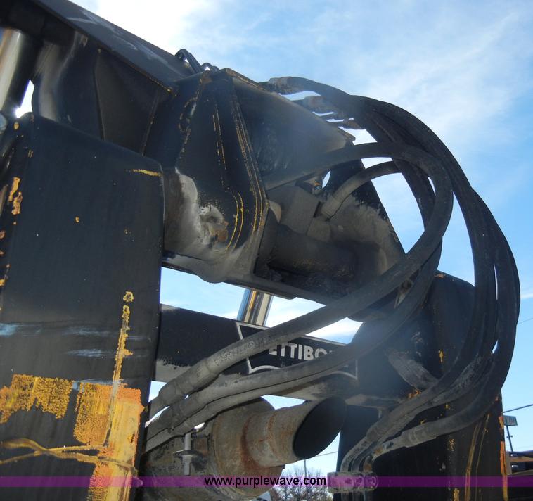 image for item D4751 Pettibone B66D telehandler