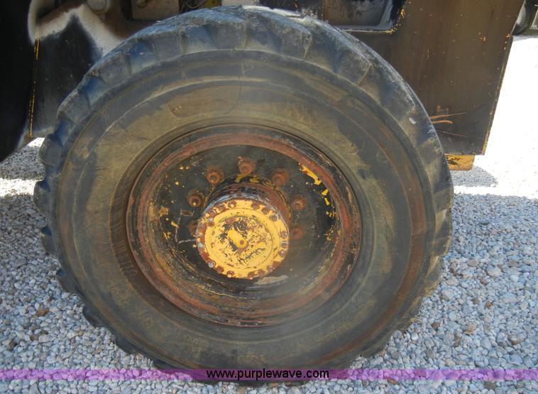 image for item D4751 Pettibone B66D telehandler