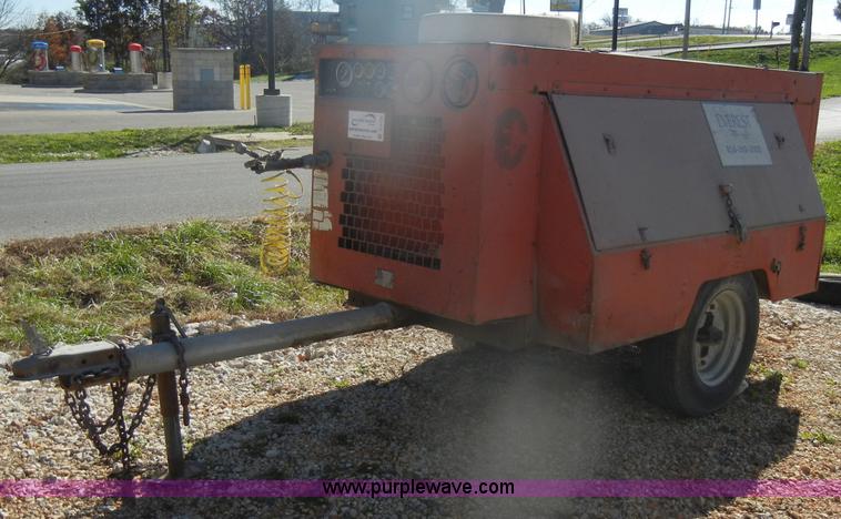 image for item D4752 1986 Sullivan air compressor