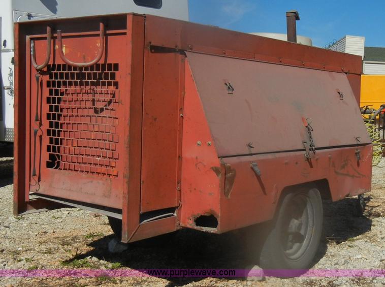 image for item D4752 1986 Sullivan air compressor